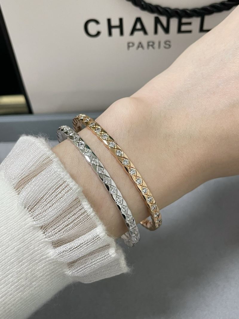 Ch**el bracelets